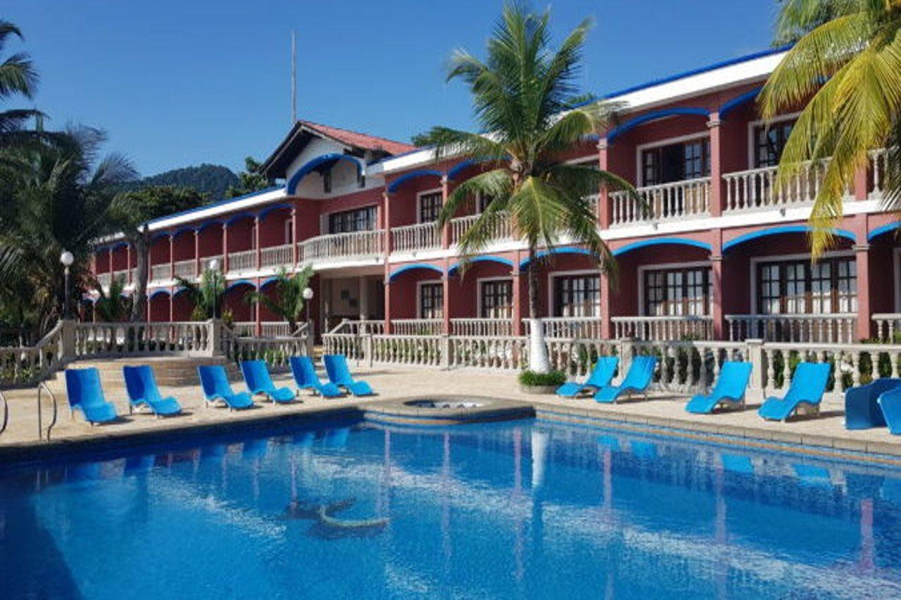 Hotel Las Mananitas กาปูร์กานา ภายนอก รูปภาพ