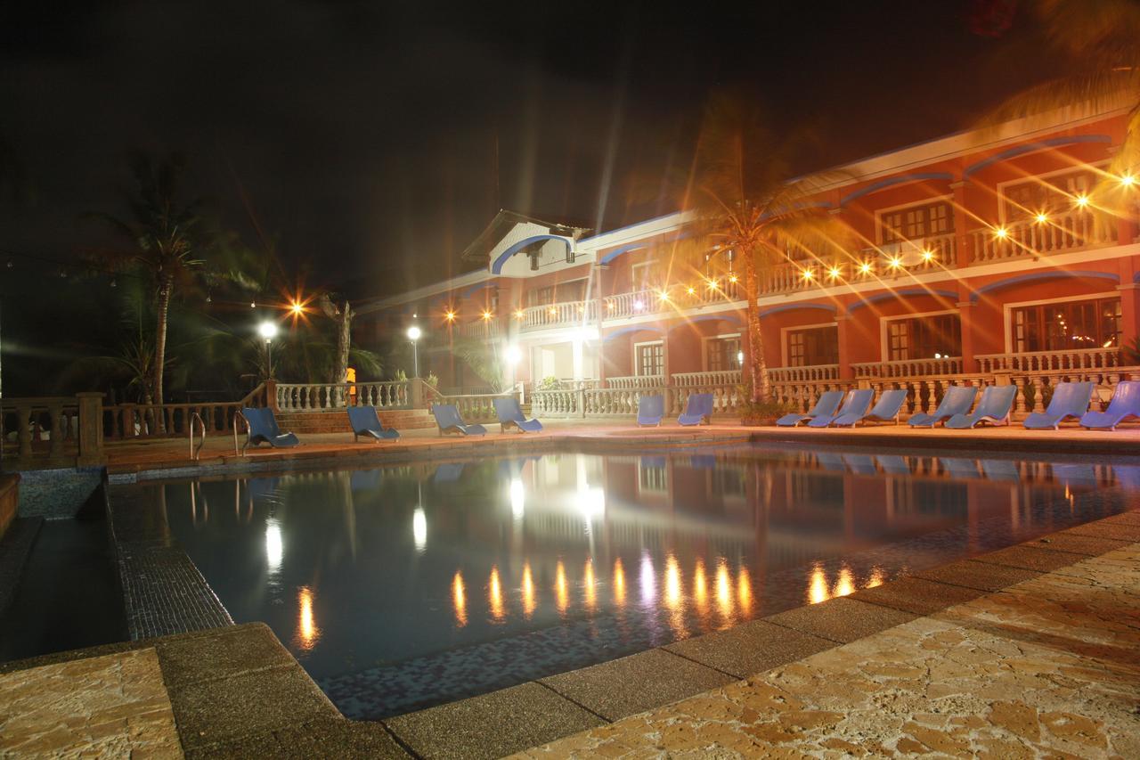 Hotel Las Mananitas กาปูร์กานา ภายนอก รูปภาพ